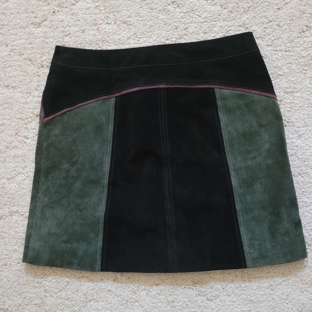Blank NYC Suede Green and Black Skirt